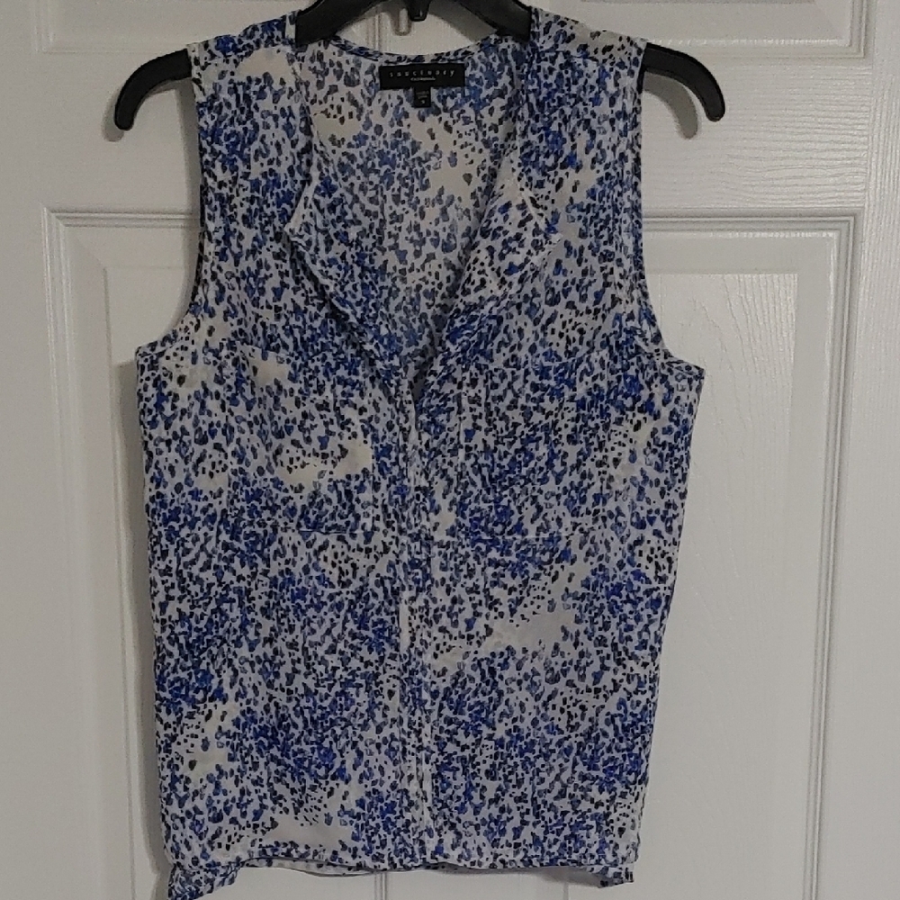 Sanctuary Sleeveless Blouse Sz Small Blue and White Patterned Blouse Lightweight